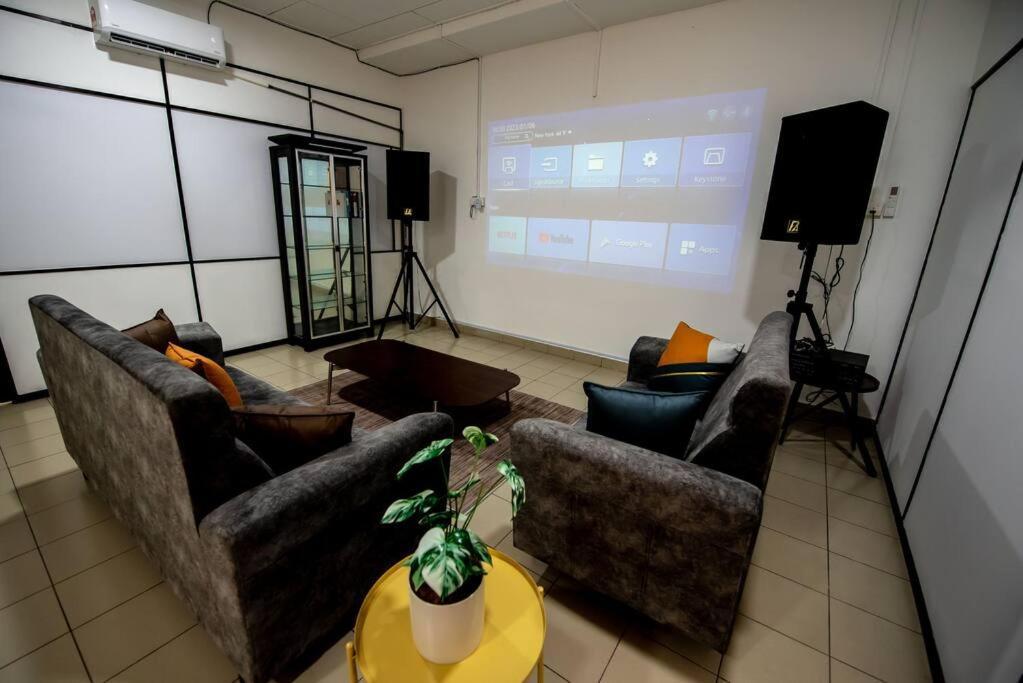 De Luma @3bedroom Holiday home *
